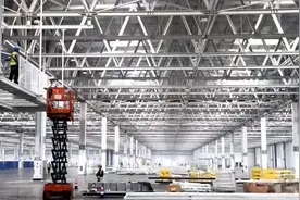 定了，余承东说的那个对标迈巴赫、劳斯莱斯的品牌叫尊界图片