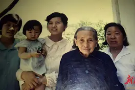 我的娭毑外婆图片