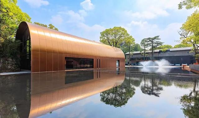 新生粮仓、巧克力剧院、复古影城……假期玩点不一样的！