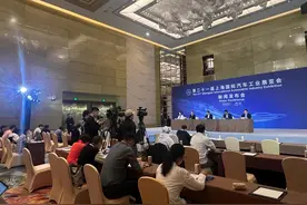 2025上海国际车展即将开幕 超百款新车首发亮相图片