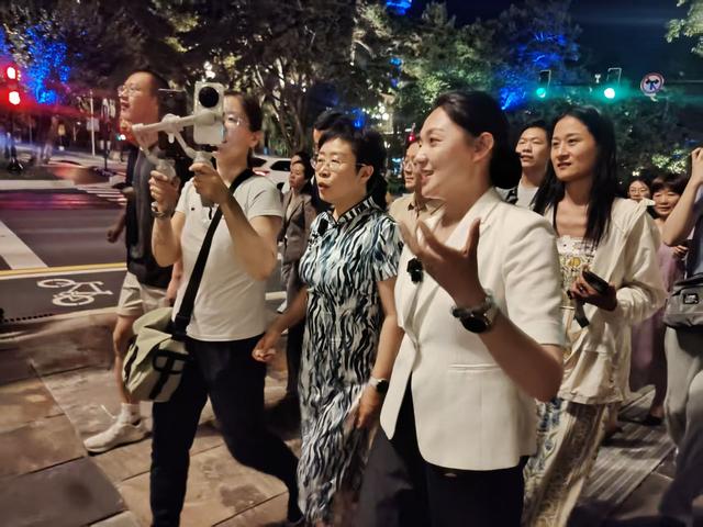 景区讲解员的2025｜王漫：不会拍视频的自媒体人不是好讲解员