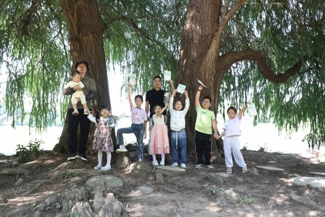 勇敢者的游戏！丛林穿越大冒险，真人CS对抗战免费玩！就在这里→