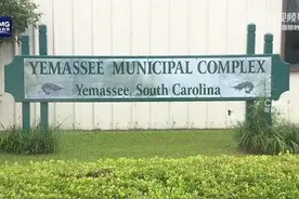 美国43只猴子从实验室逃脱，还没抓到！警方：关好门窗，别靠近图片