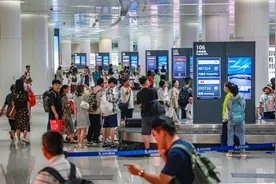 创历史新高！江苏机场暑运旅客吞吐量首次破950万人次图片