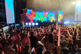 十年深耕，这家店坚持走直营模式，将重庆火锅带到全球图片
