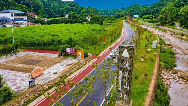 “颜值”得到全国认可！超美盘山路竟然藏在这儿！