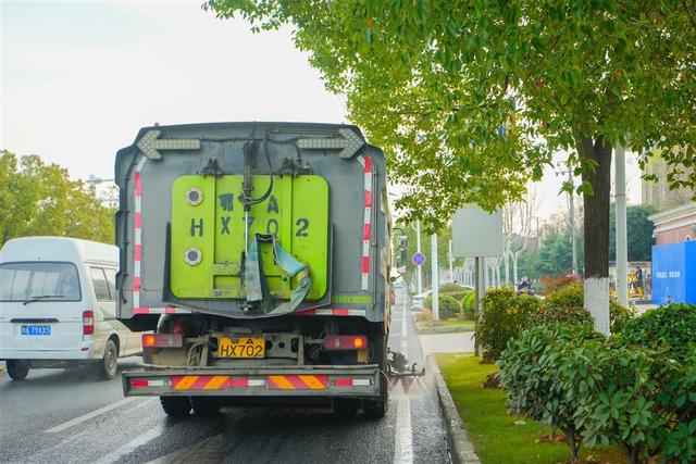 擦亮东湖赏梅“迎宾廊道”，东湖风景区护航冬日赏景之旅