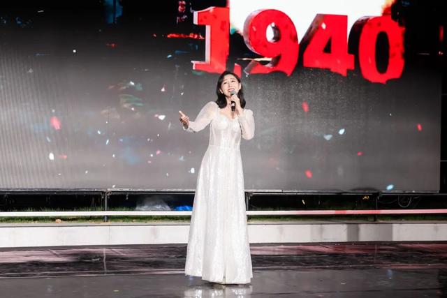 “相约滨海之夏”广场文化系列活动闭幕式暨“玉兰枝头听江南”江南民歌展演顺利举办