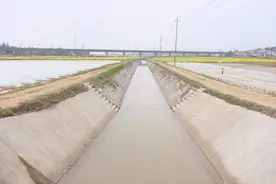 新华全媒+丨精打细算 看高标田“节水账”图片