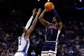 2025年选秀大会落选秀签约动态：凯勒布-乐福签约开拓者图片