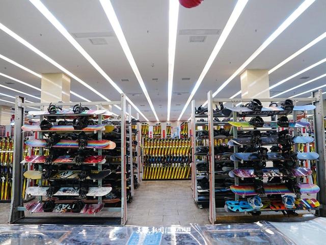 抖音单日销售额超过迪士尼!六盘水冰雪经济冒热气