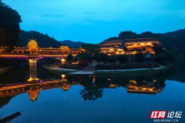 皇都侗寨：一个藏在青山绿水间的侗家小天地