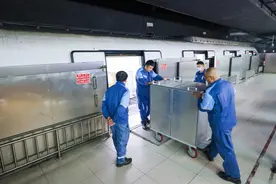 北京发布降低全社会物流成本方案，地铁运快递将扩大试点图片