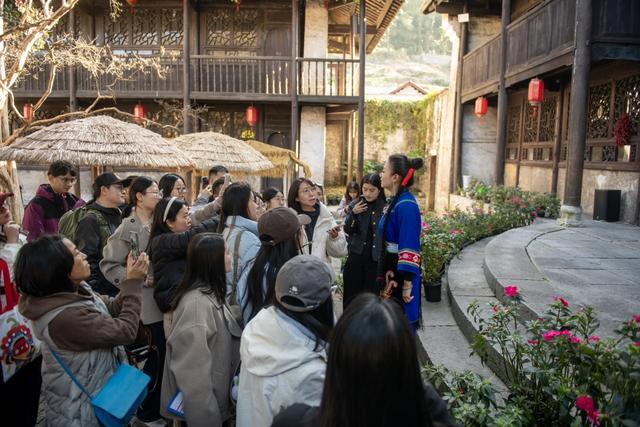 山水有“数”，屯堡有“戏” ∣ 在山水屯堡间感受文旅融合新脉动