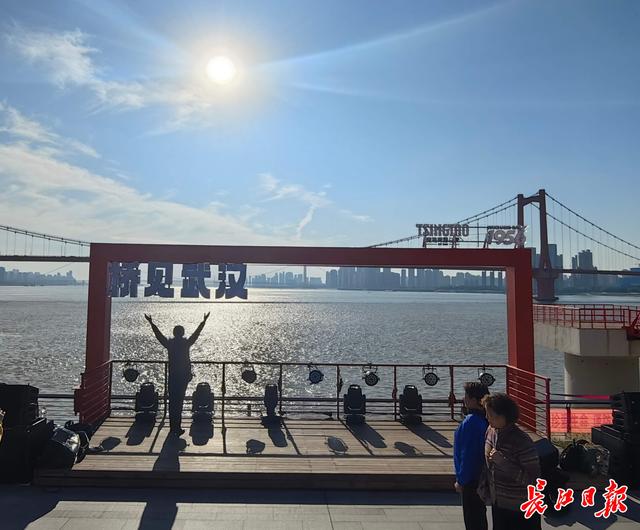 外交部发言人两次推介，海内外游客纷至沓来，新地标“圈粉”，大武汉“出圈”