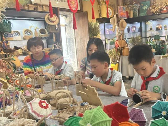 “茉莉花开” 绽放双节，江宁展开系列行动