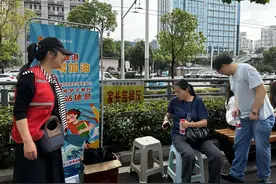 工会驿站向考生家长开放，志愿者暖心护航中考图片