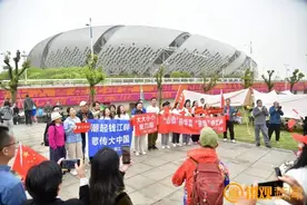 人气火爆！今晚，刀郎南昌演唱会热力开唱图片