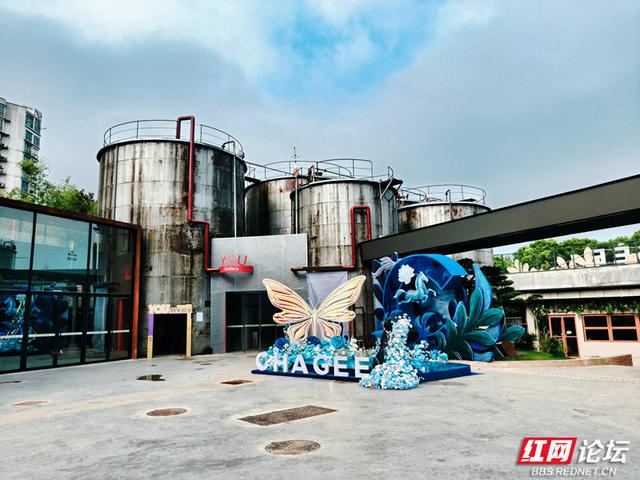 长沙湘江边的工业遗迹，藏着一代人的生活底色