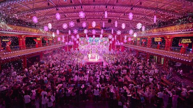 深圳世界之窗国庆黄金周实力圈粉 国际街头艺术节点亮多元文化假期