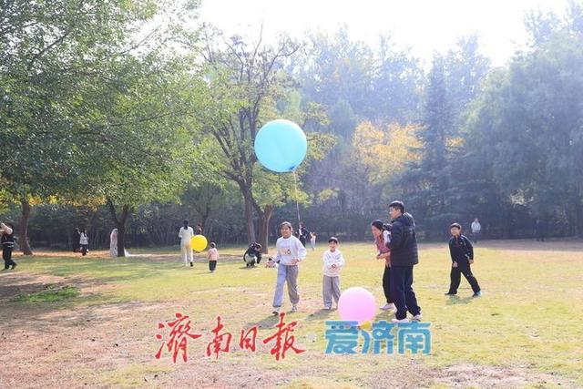 露营休憩享受周日好时光