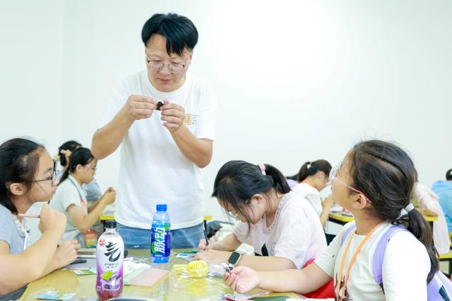 探索西夏陵 开启时空对话——银川市图书馆“悦读书 悦旅行”青少年研学系列活动第八期顺利开展