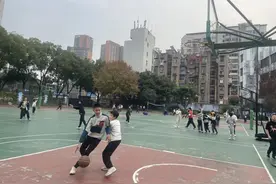 多地小学宣布：时间延长！河北1市已推行图片
