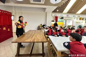 传承非遗润童心，小学生“奇遇”木偶戏图片