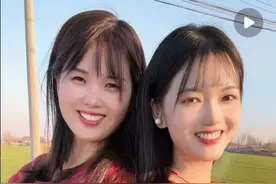 模仿“一笑倾城”博主宣布退网，直播业内人士称：大博主“收徒”模仿者，本质是打压竞品图片