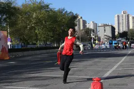 北京东城消防举办消防安全技能比武竞赛活动，9支代表队进行角逐图片