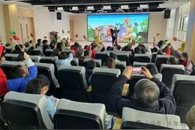 寓教于乐，公益童话剧《森林里的故事》在松江上演图片