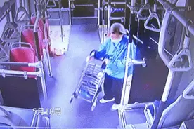 “等两分钟，我去追！”图片