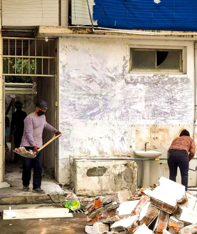 办实事丨客运汽车停靠点遇“如厕难” 福建厦门：已启动公厕改造
