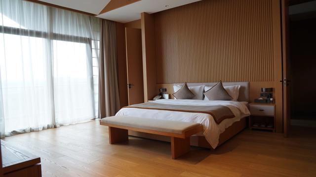 龙里云从朵花： “云”中沐浴 康养仙境