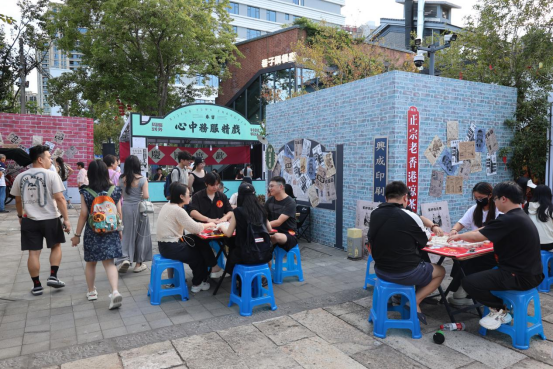 潮爆了！莲都这个街区带你穿越民国