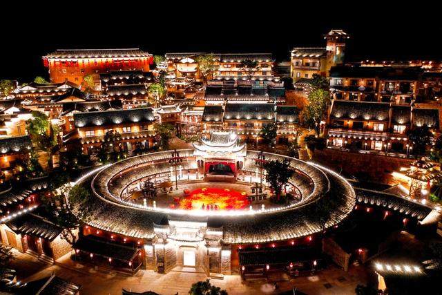 这个景区就在中国，而且是由废弃矿区改造而成！