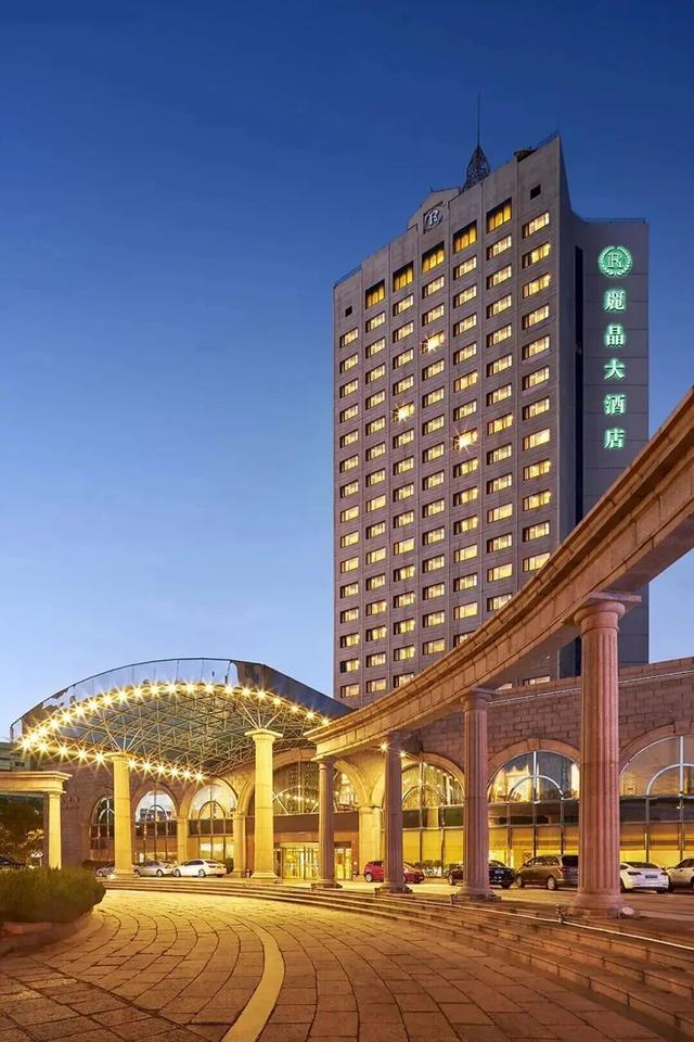 到青岛的火车、飞机票根别扔，近700项专属福利等你领！