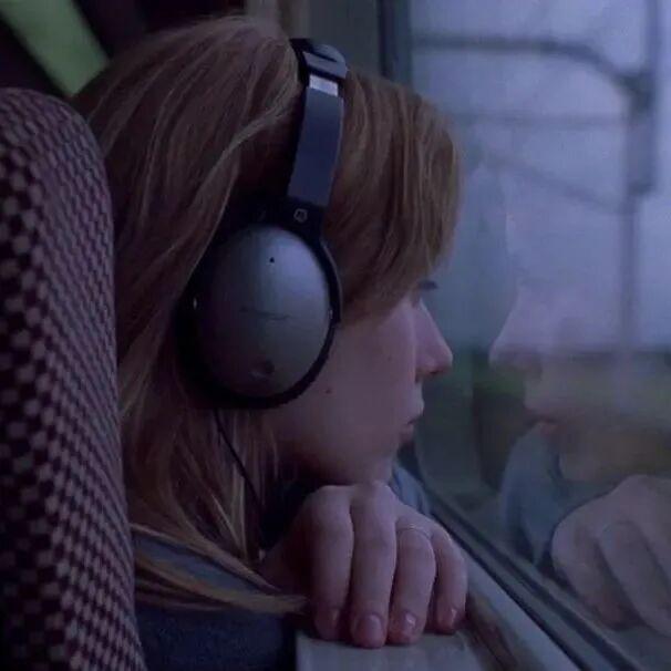 “自卑到骨子里的人也可以拥有光” | 解锁爱自己的正确方式