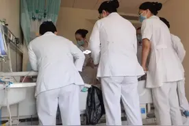 “点读机女孩”状态突然变差，紧急转进ICU图片