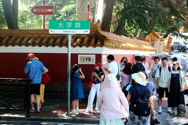 青岛老街漫行：打捞藏在街巷里的“美味”