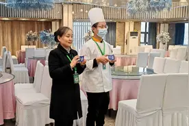 湖北咸安：餐饮单位掀起文明用餐新“食尚”图片
