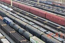 西安火车何以“蛇形走位”？解密：菱形道岔的应用图片