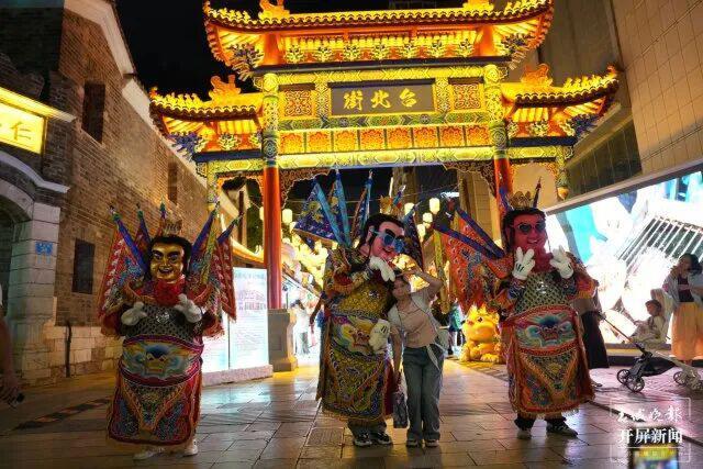 来南强街片区，解锁昆明夜生活的美味与文艺