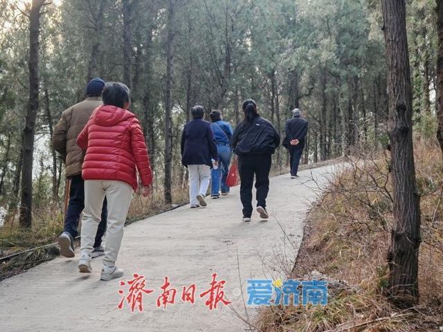 初冬访石人石马，立石山间觅悠然|一年四季泉在济南