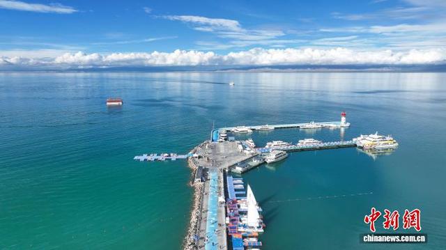 夏日青海湖盛景惹人醉
