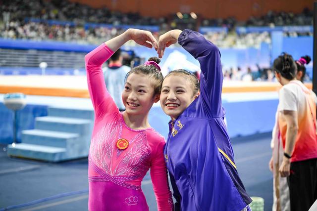 15岁体操新星柯沁沁的坚韧与梦想