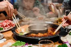 什么油更不健康？大豆油吗？有3种油，能不吃尽量不吃图片