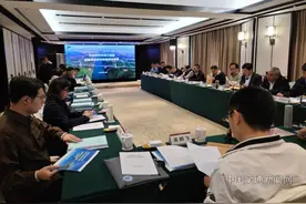 宜昌陡山沱过江通道航道通航条件影响评价报告通过专家审查图片