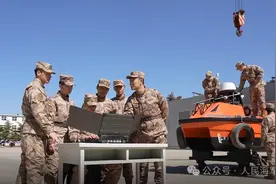 浓浓“火药味”！海军大连舰艇学院将课堂搬到海上图片