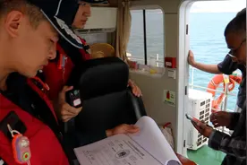 护航“休渔期”！惠州海警联合海洋综合执法部门开展专项执法行动图片